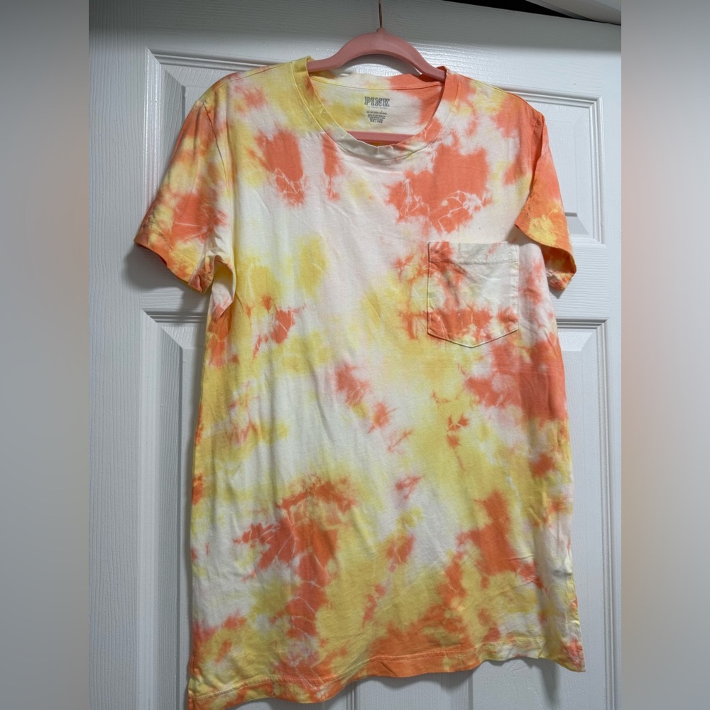 VS PINK 2019 Tie-Dye T-Shirt with Pocket XS
